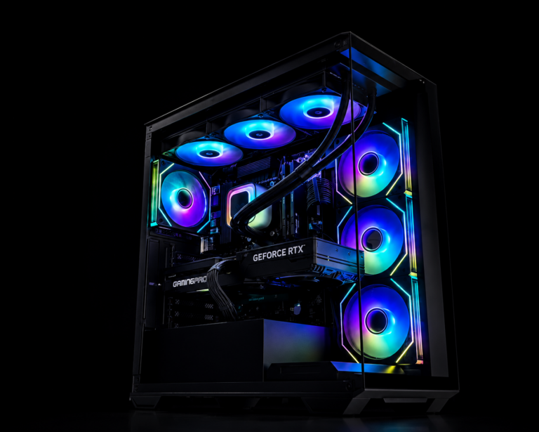 Игровой ПК AMD Ryzen 7 7800X3D/ RTX 5070